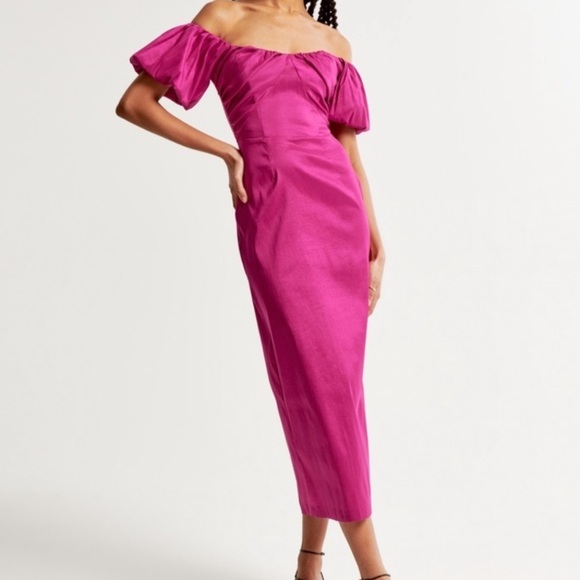 Abercrombie & Fitch Dresses & Skirts - Abercrombie & Fitch Off The Shoulder Magenta Midi Dress